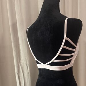 Chic Lite Pink Strappy Sports Bra